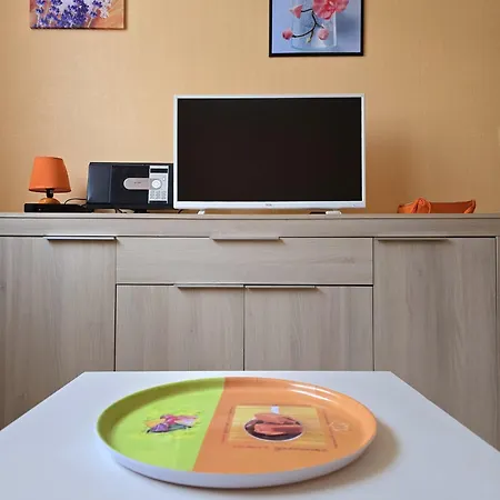 Maison Guy-nadette Lägenhet *