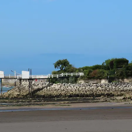 Maison Guy-nadette Lägenhet *